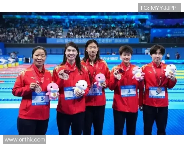 全国游泳比赛精彩纷呈 各地选手同台竞技 展现顶尖水平与体育精神