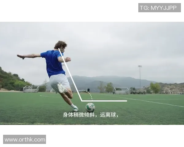 足球技术精进之路:从基础技巧到高级战术解析与实践探讨 足球技术精进之路:从基础技巧到高级战术解析与实践探讨